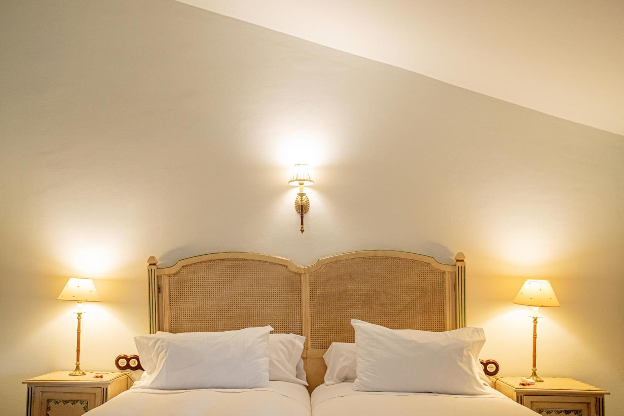 Hotel Boutique Conde De La Corte Сафра Екстериор снимка