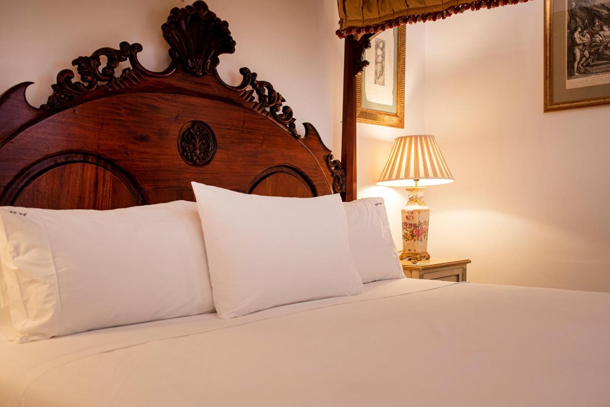 Hotel Boutique Conde De La Corte Сафра Екстериор снимка