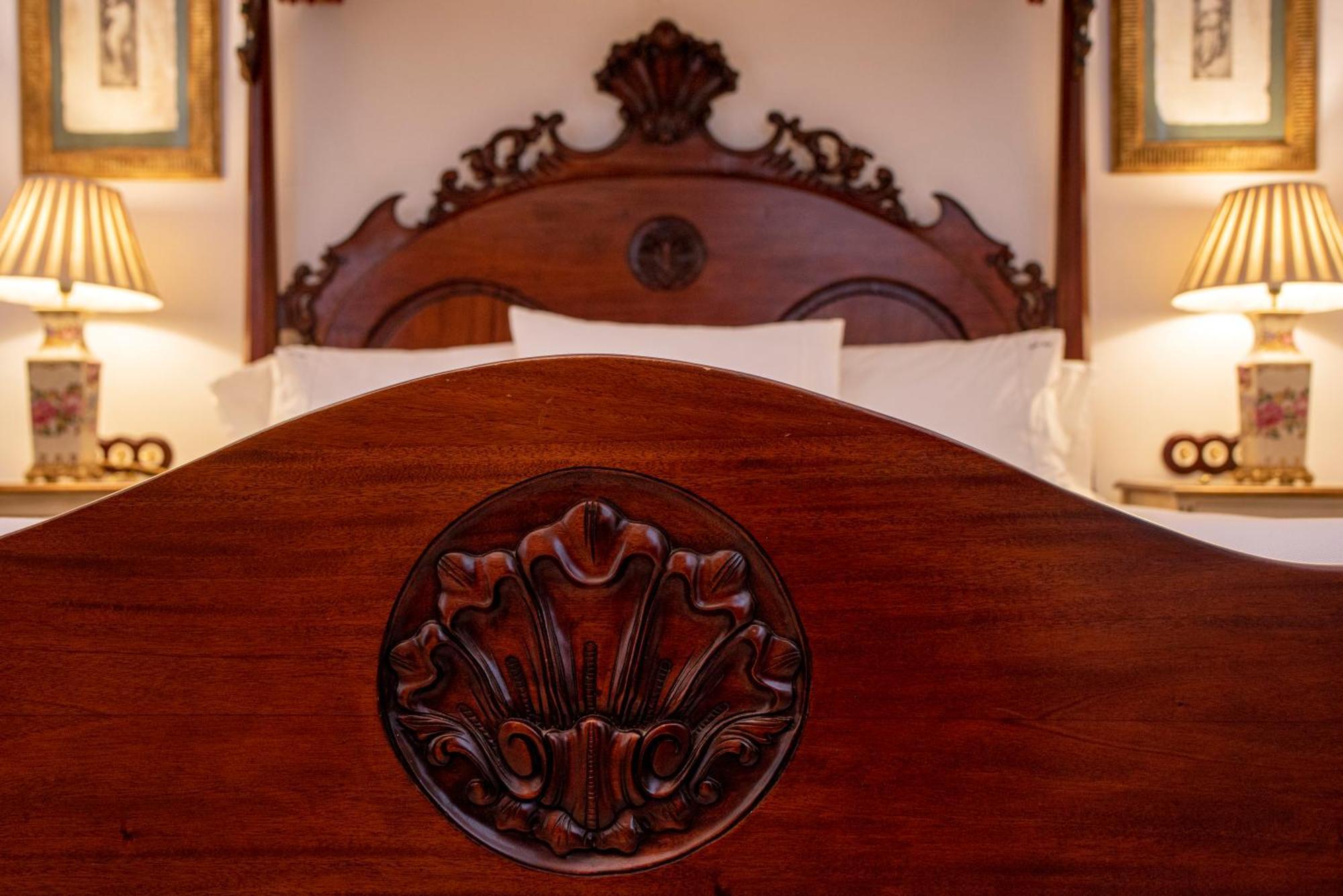 Hotel Boutique Conde De La Corte Сафра Екстериор снимка
