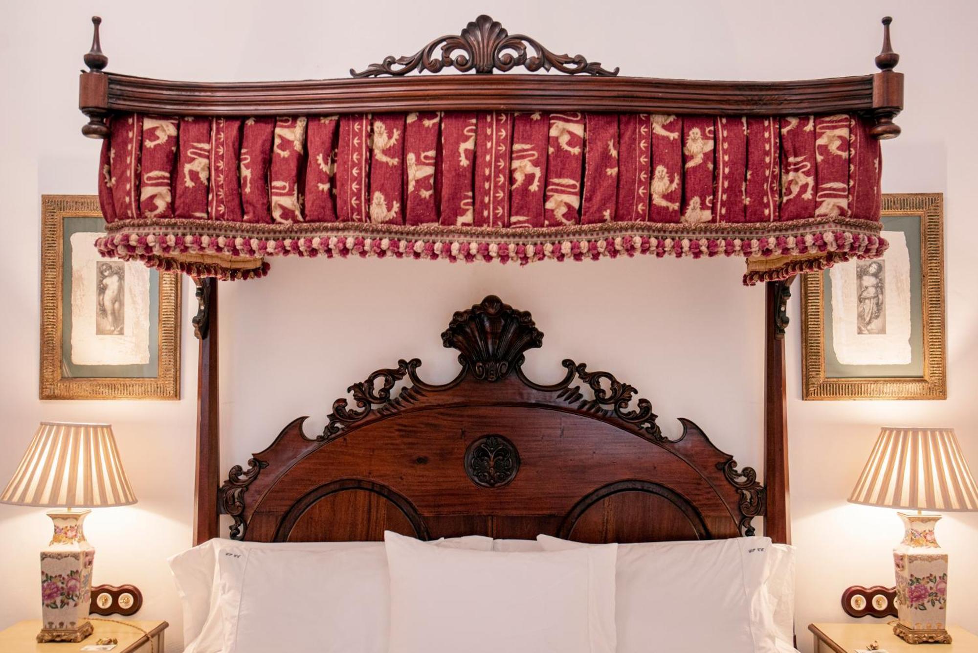 Hotel Boutique Conde De La Corte Сафра Екстериор снимка