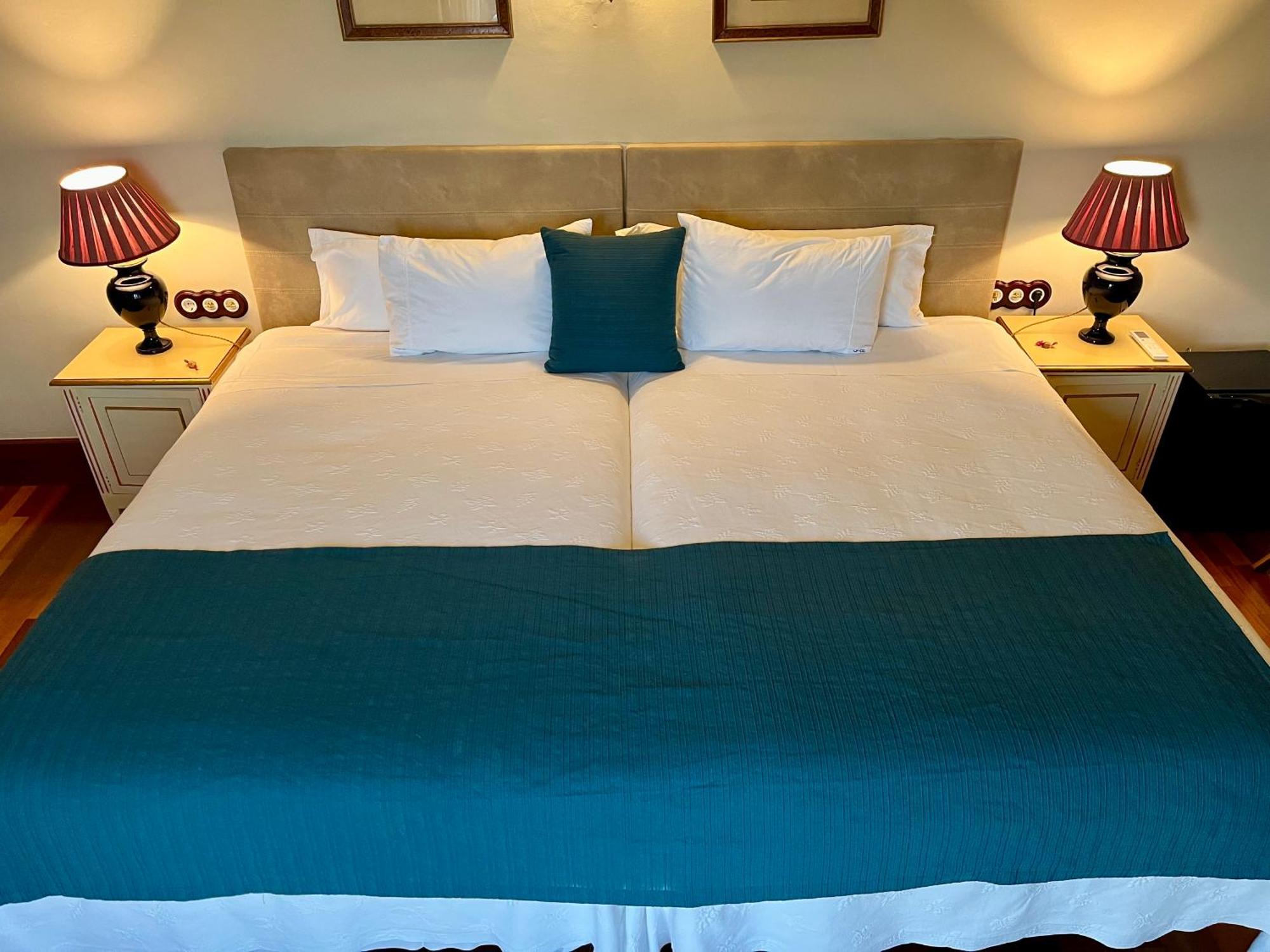 Hotel Boutique Conde De La Corte Сафра Екстериор снимка